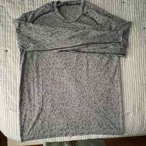 Lululemon Drysense Training Shirt Medium Longsleeve